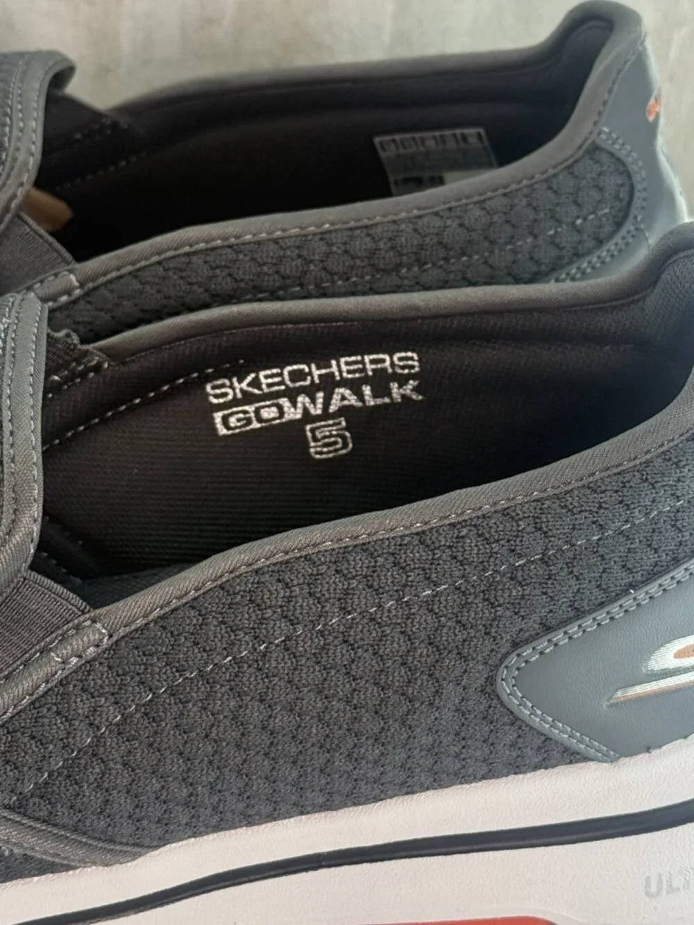 Skechers GOwalk 5 Ultra Go Goga Mat Slip On Shoes Men’s 13 Navy Gray 65474W